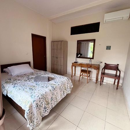 Agung'S Annex Homestay ซานูร์ ภายนอก รูปภาพ