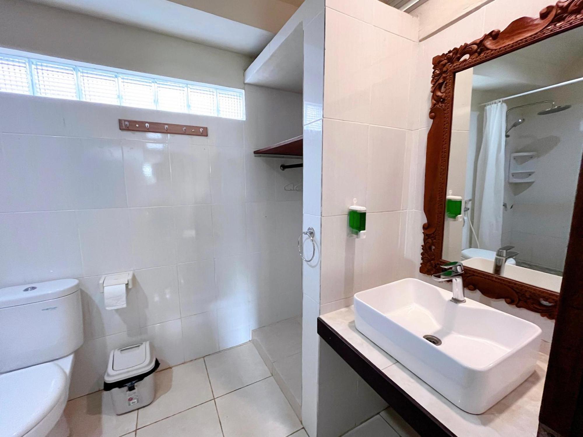 Agung'S Annex Homestay ซานูร์ ภายนอก รูปภาพ