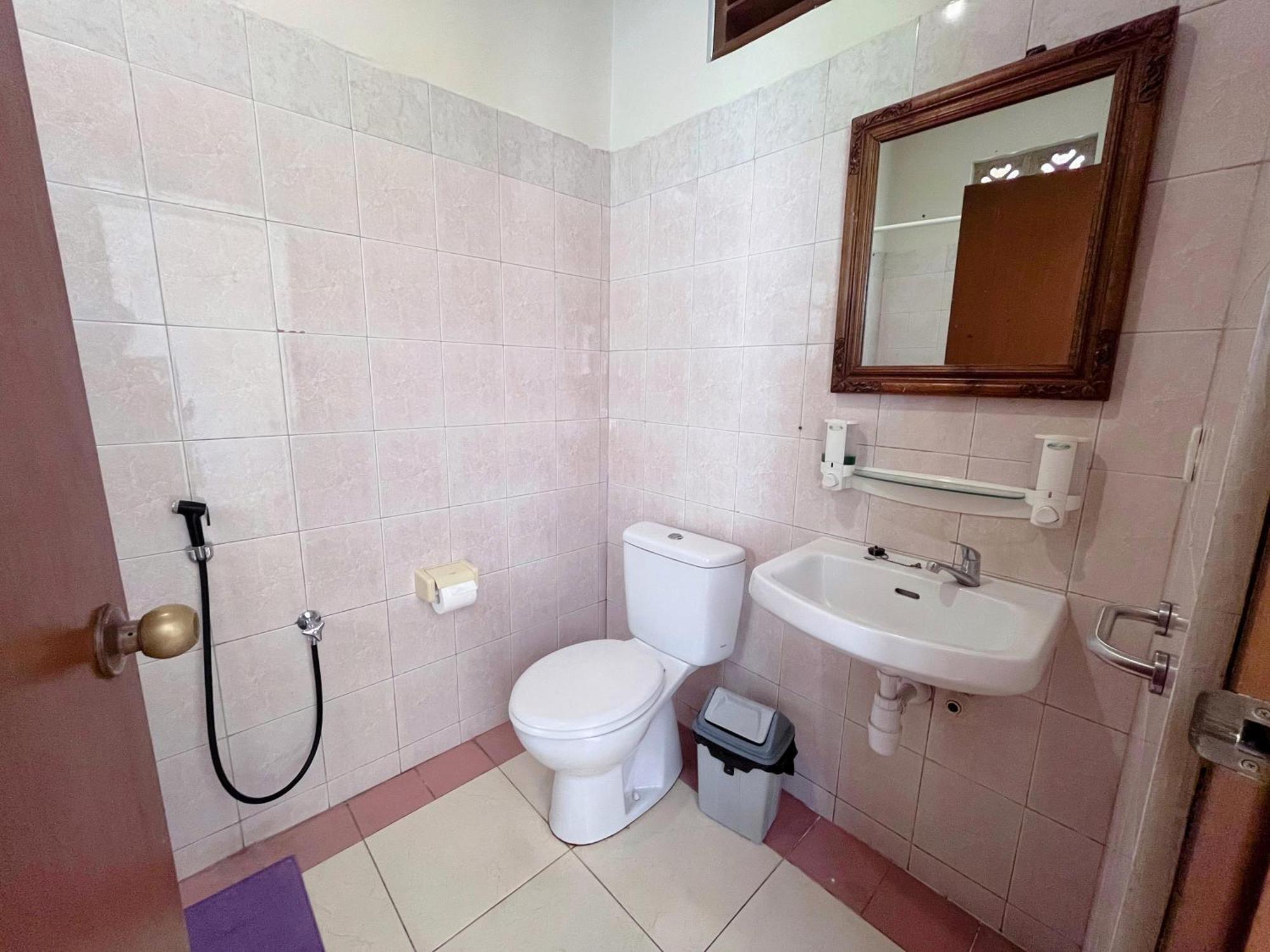 Agung'S Annex Homestay ซานูร์ ภายนอก รูปภาพ
