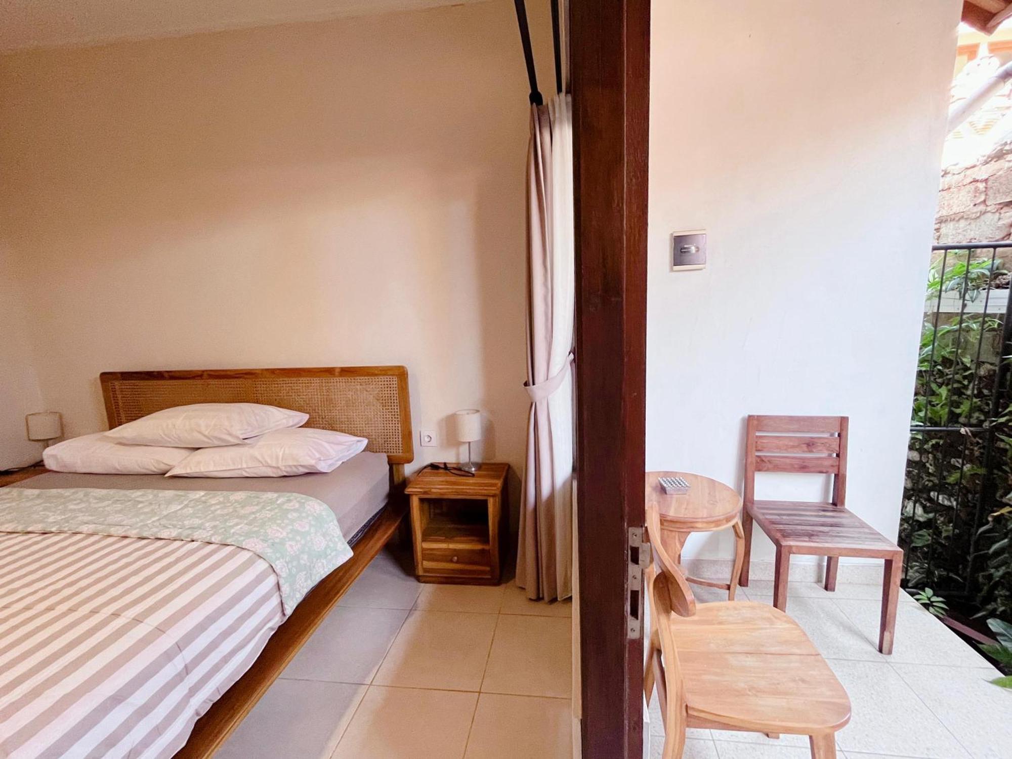 Agung'S Annex Homestay ซานูร์ ภายนอก รูปภาพ